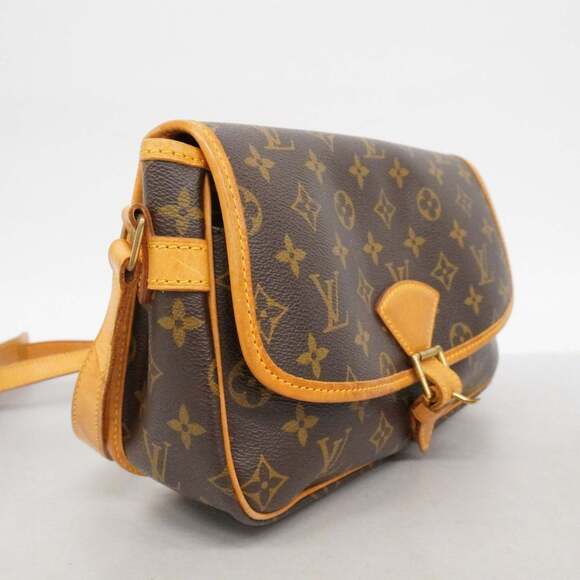 LOUIS VUITTON Authentic Brown Monogram Shoulder Bag